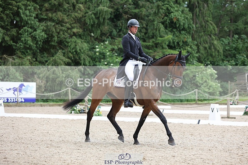 240524-115132-08456 - 272-PRIORSPARK_ROYAL_RIFF-RAFF-Jesse_Campbell