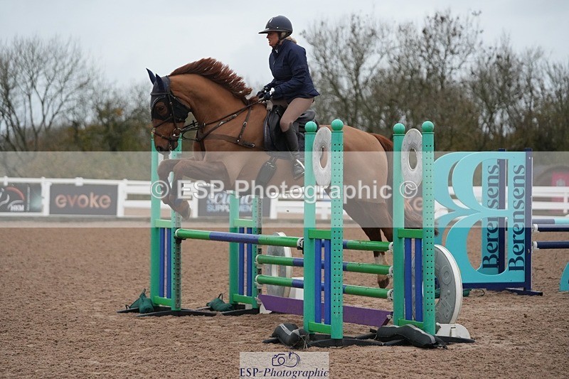 251109-082925-03009 - Cls 15 British Novice and 90cm Open