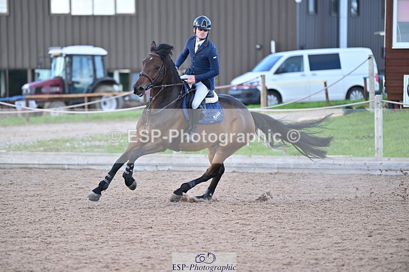 231014A-182143-06399 - Cls 21 National 1.30 & 1.40m Open