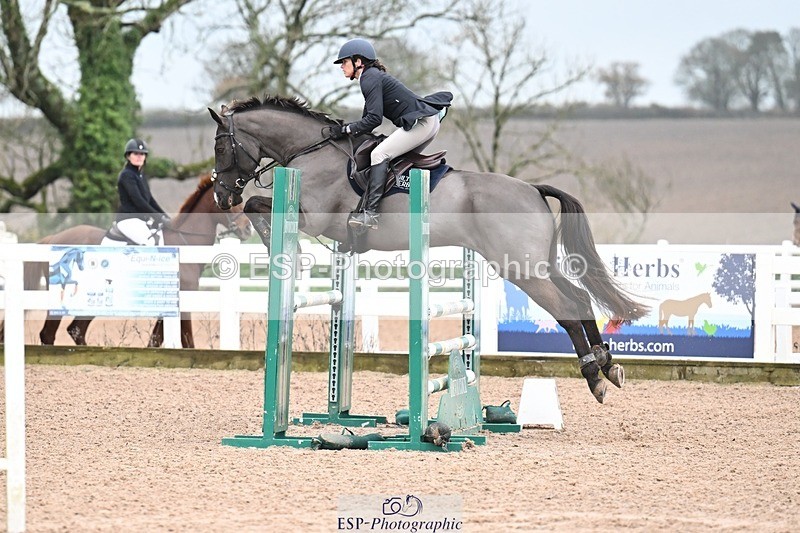 251105-120829-00423 - Cls 03 1.05m Open