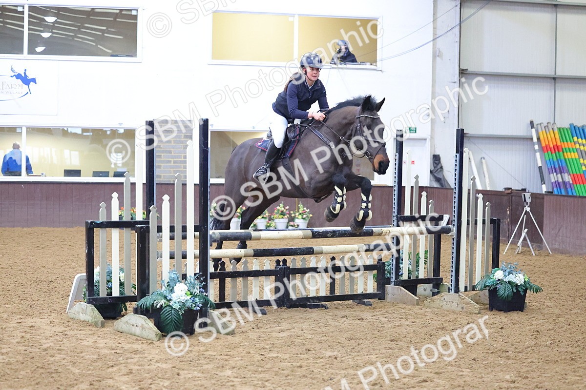 SBM_008537 - Class 21 - Nupafeed Supplements Senior Discovery/ 1m Open - First Round (1.00m)