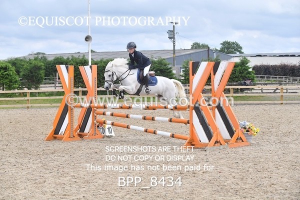 BPP_8434 - CLASS 16 SUN Springboard 128cm/ 138cm Restricted Handicap