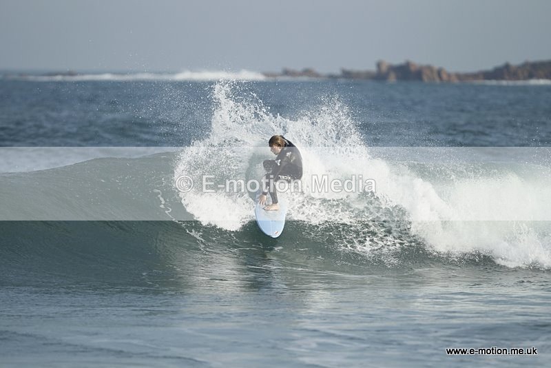 SU 091010 219 - Surf Oct 2010