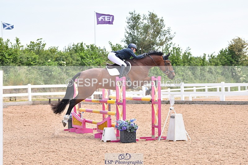 230609A-135210-01310 - Cls 12 1.05m Amateur Qualifier