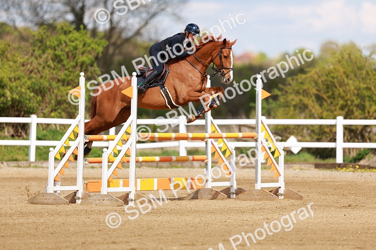 SBM_001878 - Class 4 - Senior Newcomers - 1.10m