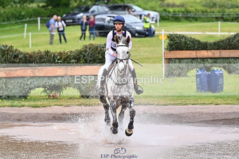 250524A-120208-10063 - B-311-Barnie.Brotherton-WHIXLEY.QUALITAS