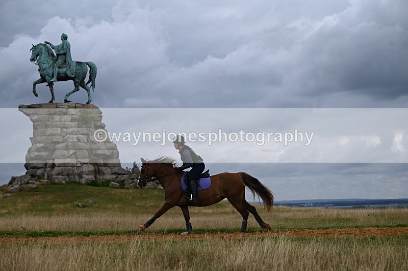 DSC_4992 - Time at Statue 11:10 to 11:42