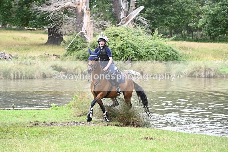 WJ7_2601 - Time at Water 11:37 to 12:13