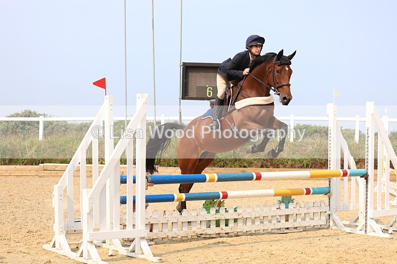 3E7A1285 - Class 4: Senior British Novice/90cm open