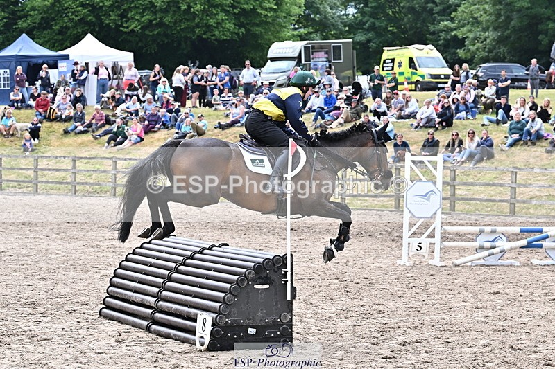 250524A-145525-12580 - Injured Jockeys Competition
