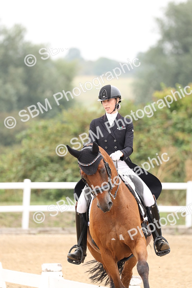 SBM_008085 - Class 10 - FEI INT I - 16.10-16.50