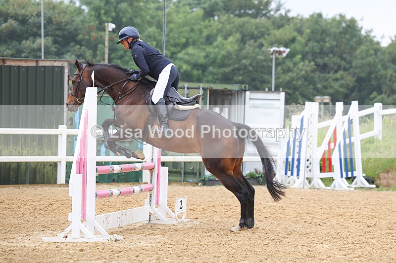 3E7A5586 - Class 4: Senior British Novice/90cm open