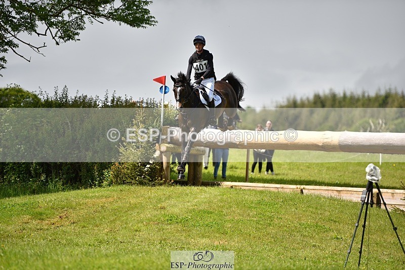 240526-122306-21606 - 401-PLOT_TWIST_B-Tom_Jackson