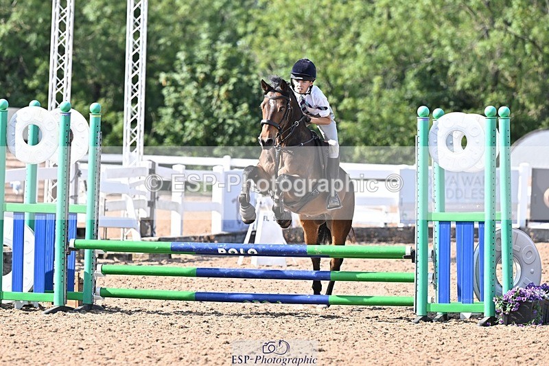 260714-171434-00174 - 70cm Classes