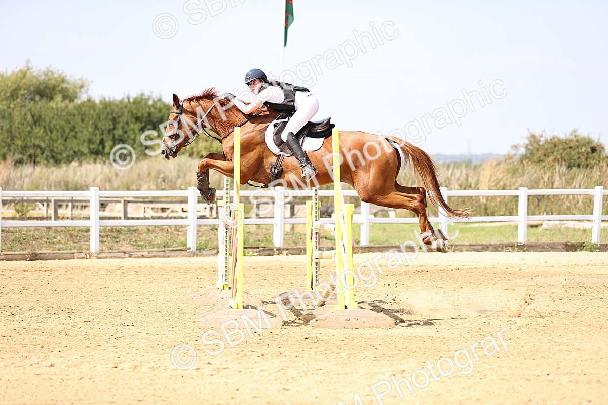 SBM_006675 - Class 12 - Amateur Championship Qualifier 1.05m
