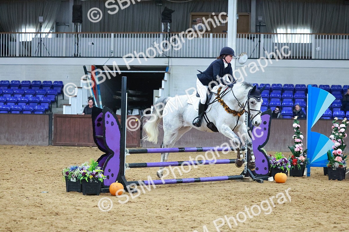 SBM_003345 - Class 4 - Pairs