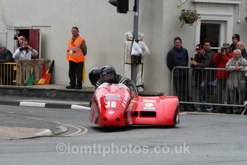 Howard Baker & Mike Killingsworth - Sure Sidecar Race 2