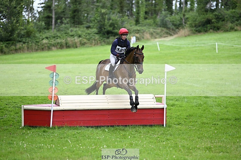 240803-122057-03989 - 120-Rosie_Bradley-Hole-BROADSTRUTHER