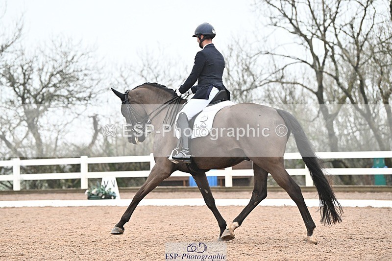 250215-115116-03286 - 127-Jezz.Palmer-Toddington.Debut