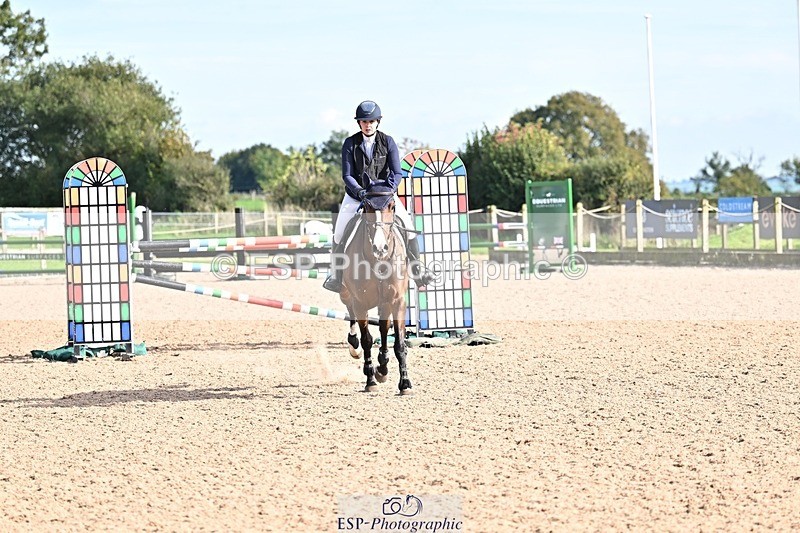251001-151619-00554 - Cls 6 Foxhunter and 1.20m Open