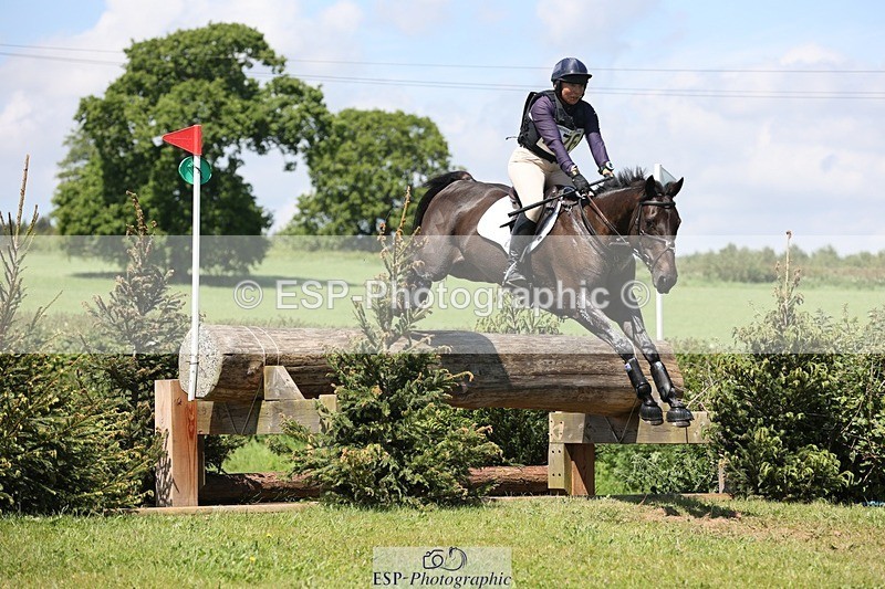 240525-122927-13339 - 376-STORM_BLUE_CURTIS-Phoebe_Buckley