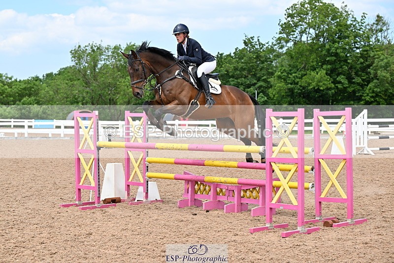 240605A-140556-00654 - Cls 4 Newcomers and 1.10m Open