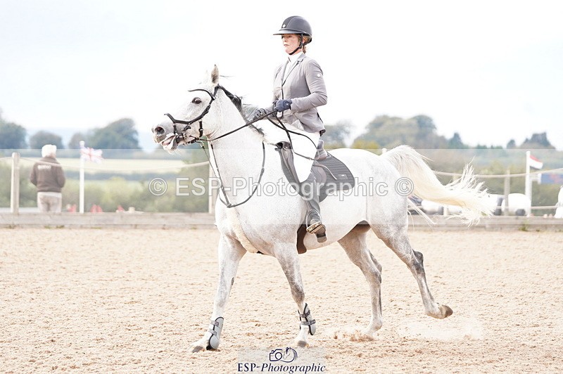 241004A-144720-00801 - Fri 04 Snr Fox & 1.20m Open