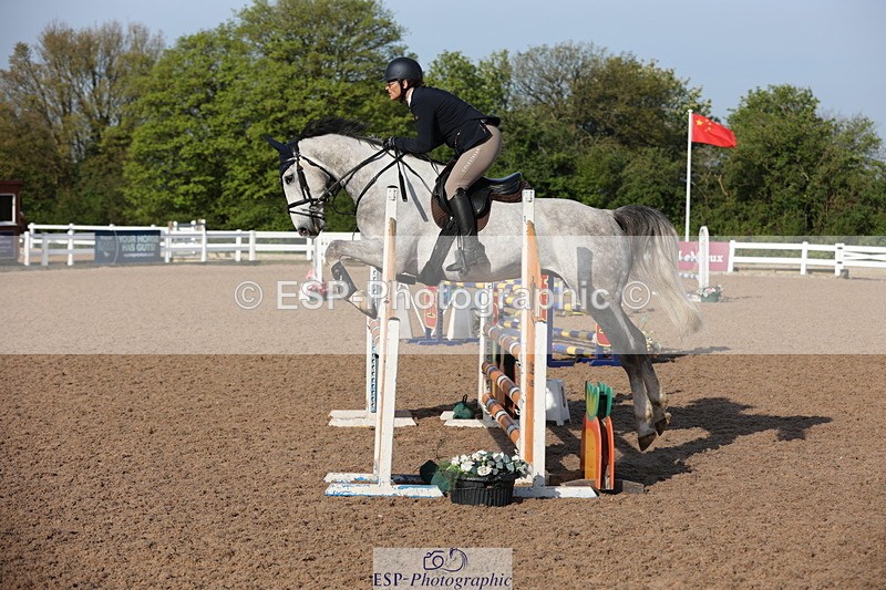 240510A-081802-04168 - Cls 13 British Novice and 90cm Open