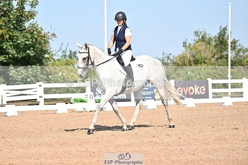 250816-103720-03151 - 099-Essie.BarkerBloody.Nora