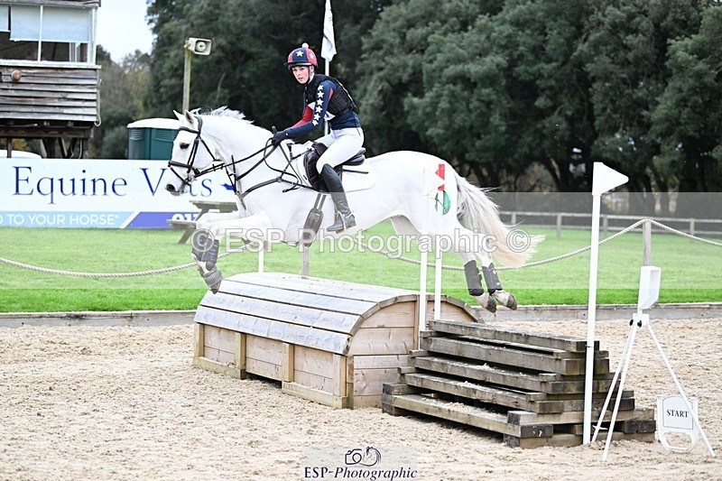 241117-143241-04628 - Cls 3 90-95cm 14.00 to 15.00