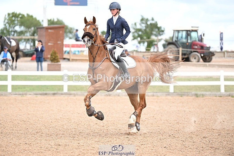 250723-155421-01258 - Cls 6 Foxhunter and 1.20m