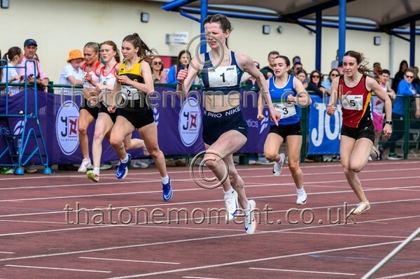 West25Sat-910349 - Track Female Set Two