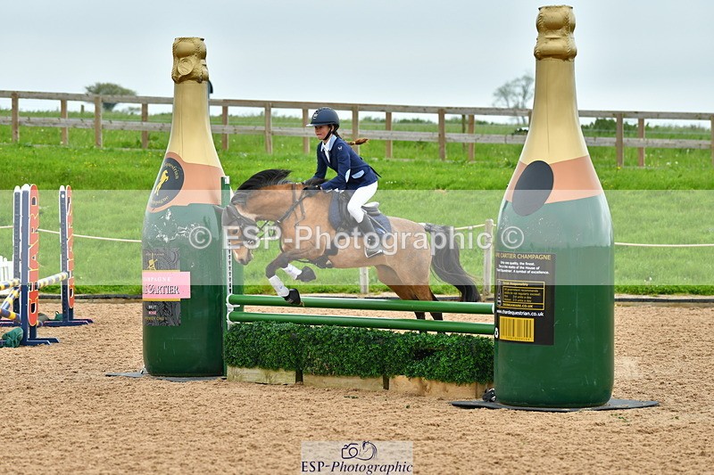 230513A-100108-00244 - Cls 12 Cats & Pipes Champ Quali