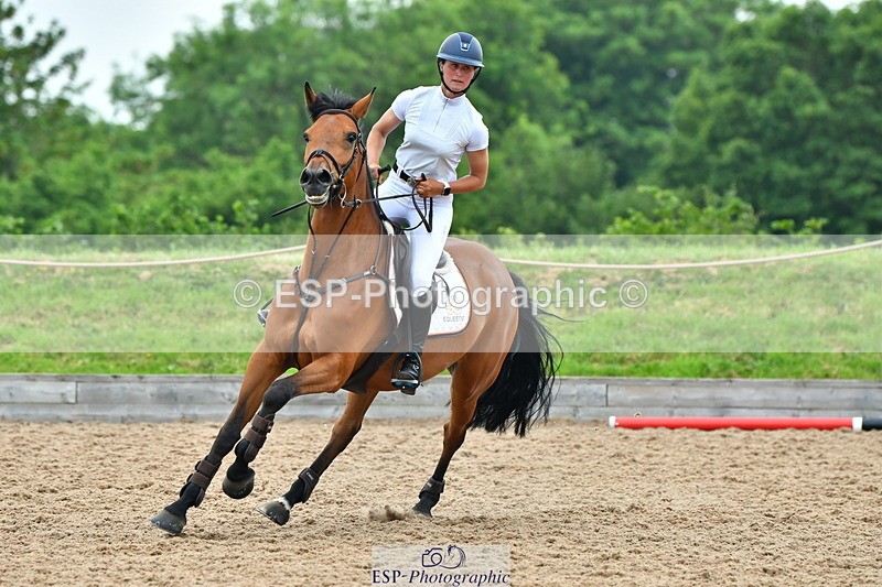 230611A-110422-05134 - Cls 26 Discovery 2nd R