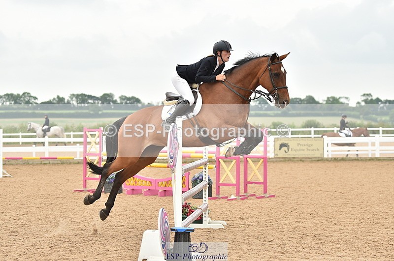 230611A-125800-05595 - Cls 34 1.05m Amateur Qualifier