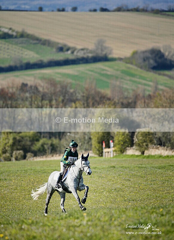 BE 170421 2157a - Equestrian