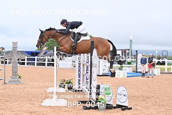 BPP_0045 - CLASS 25 SUN HOYS Redpost Equestrian Senior Foxhunter Second Round