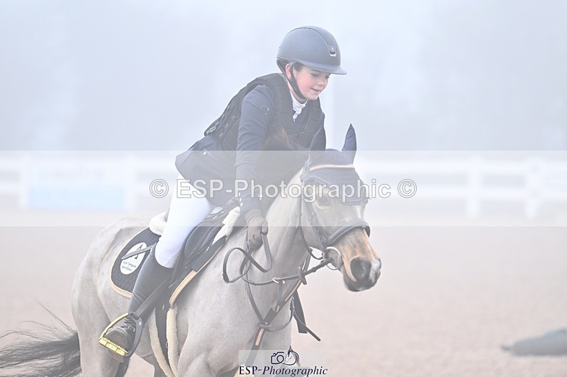 250209-093349-01241 - Cls 2 Pony Intro 70cm