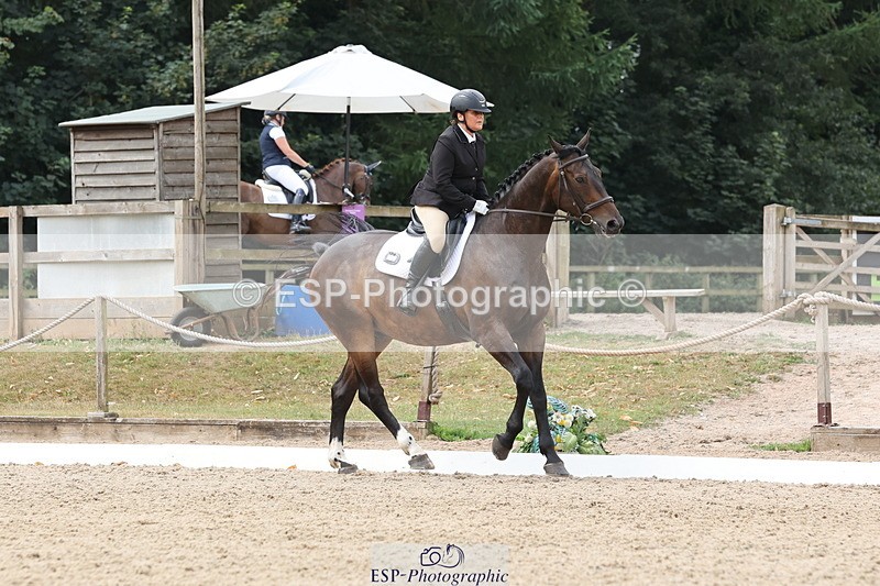 250718A-120614-01040 - 084-Charlotte.Wrey-MGH.Royale