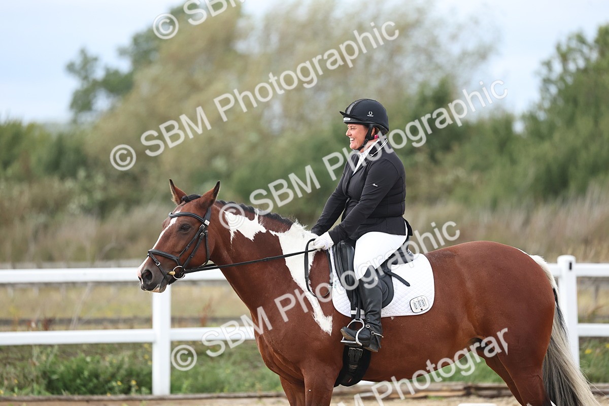 SBM_003860 - Class 8 - Novice 3 Champs