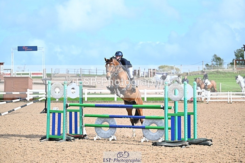 261014-144541-00828 - Cls 07 Snr Fox & 1.20m Open