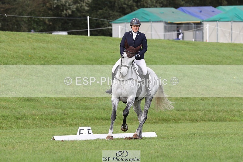 231019-134330-03754 - 630-ST.TROPEZ-Lizzie.Luxton-DR