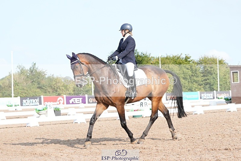 250815-091747-00069 - 001-Charlotte.JenkinsCuffesgrange.Ars.Royale