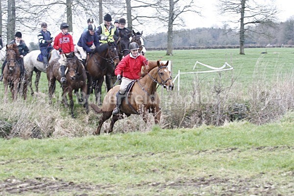 _MGN0661 - Summerhill Chase 2012