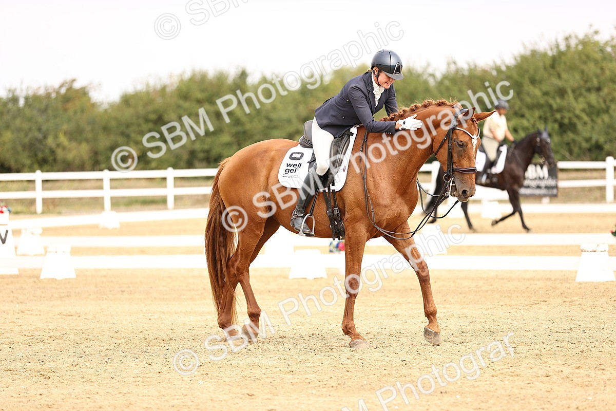 SBM_012878 - Class 2 - Advanced Medium 5 - 10.35-11.55