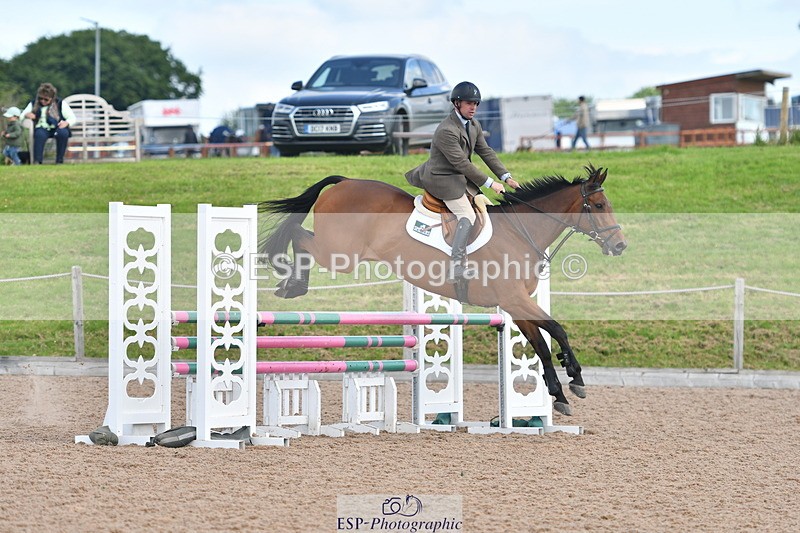 240609A-111305-04451 - Cls 17 Snr 1.05m Open