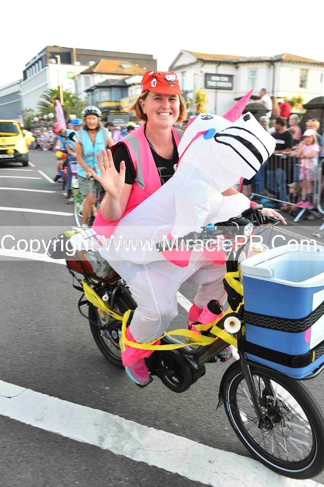 SH4_3836 - Carnival Procession.