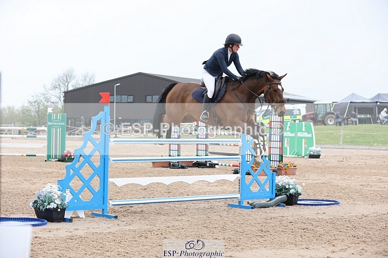 250424-124813-05578 - Cls 1 - 2 Star Small Tour