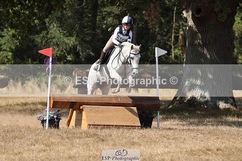 250824A-151515-39202 - 2150-Millie.Peaty-Crabbswood.Zenab