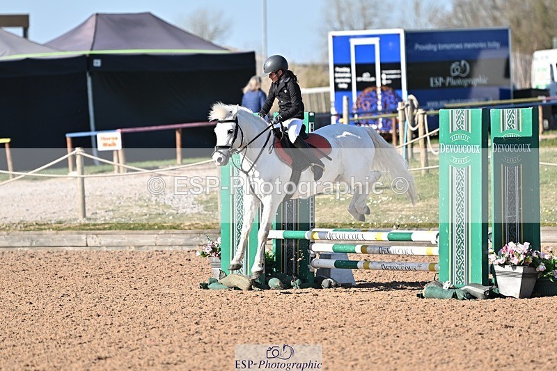 250401-164135-00190 - 60cm classes